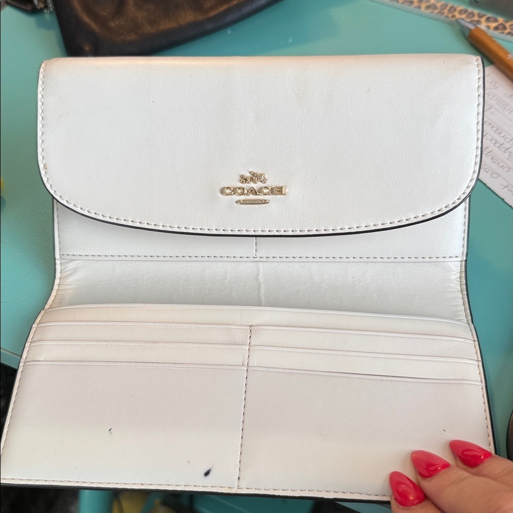 Coach White and Cream Women's Wallet fold leather coin card clutch wristlet - Picture 9 of 10